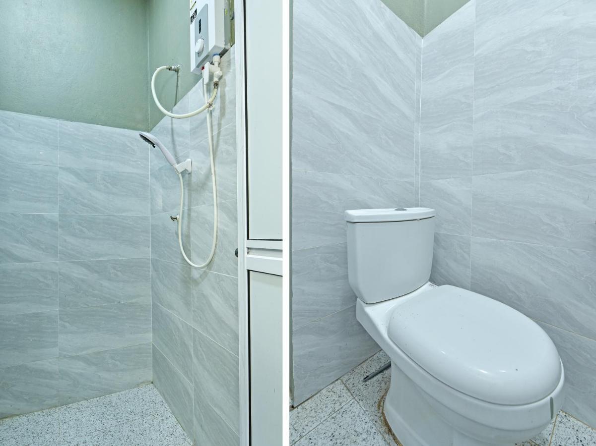 Oyo 90596 Casaria Inn Paka Экстерьер фото